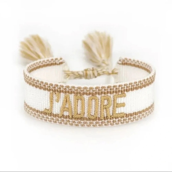 Jadore Embroidery Bracelet - Picture 4 of 7